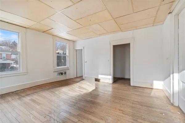 $85,000 | 100 Broad Street, Lyons, NY 14489