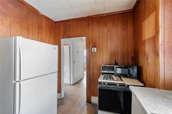 $85,000 | 100 Broad Street, Lyons, NY 14489