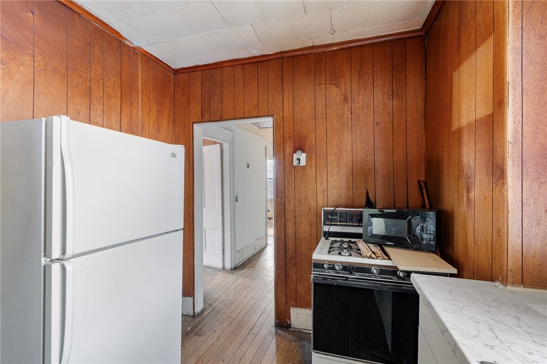 100 Broad Street Lyons, NY 14489 - Photo 26 of 29 Upper