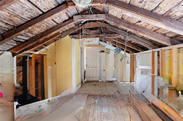 $85,000 | 100 Broad Street, Lyons, NY 14489