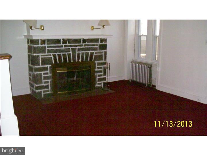 123 Copley Road Upper Darby, PA 19082 - Photo 4 of 17 Living Room