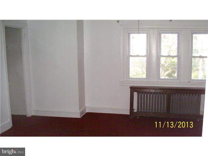 123 Copley Road Upper Darby, PA 19082 - Photo 7 of 17 Bedroom - Main