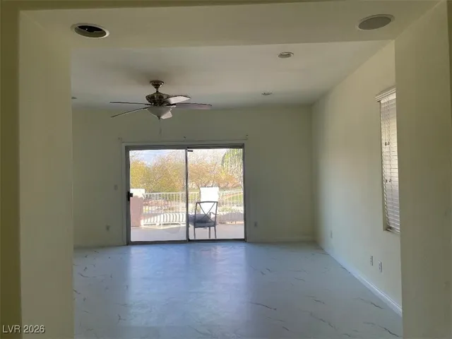 $3,000 | 612 Silver Grove Street, Las Vegas, NV 89144