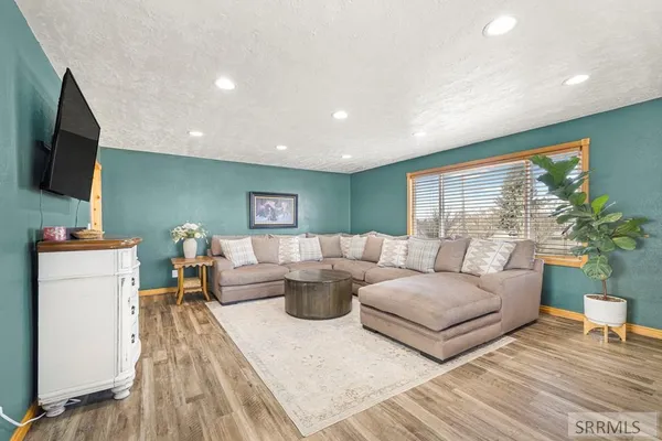 $540,000 | 1581 West 600 South, Pingree, ID 83262