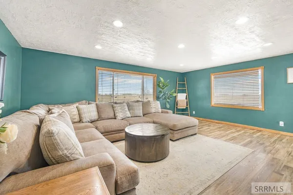 $540,000 | 1581 West 600 South, Pingree, ID 83262