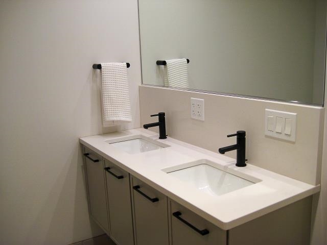 136 Main Street, Unit 303 McGregor, IA 52157 - Photo 13 of 41