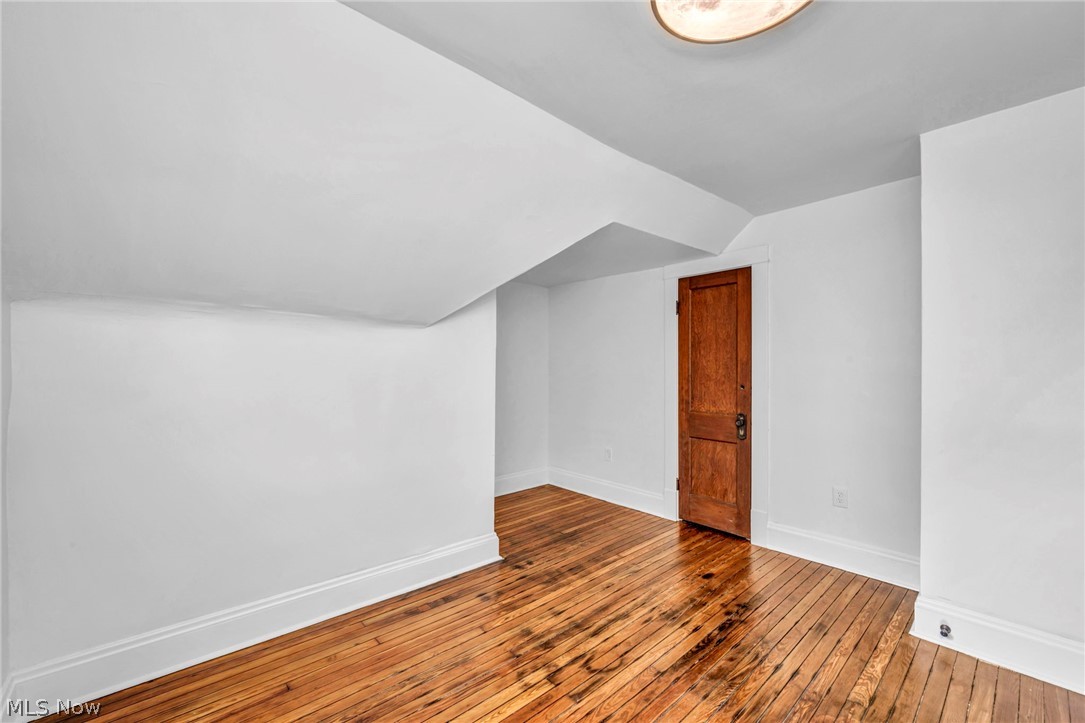 2135 Coventry Road, Unit UP Cleveland Heights, OH 44118 - Photo 27 of 38 Hardwood flooring with a natural finish