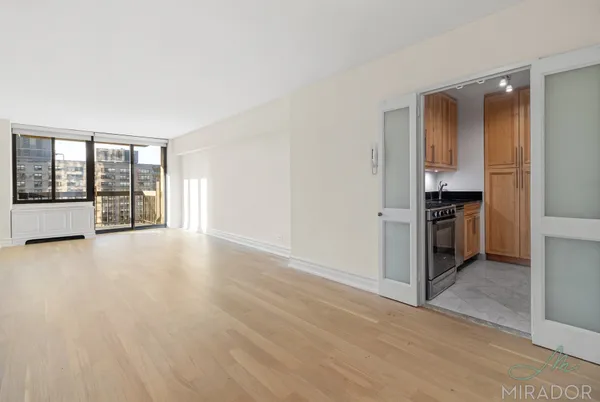 $6,000 | 145 West 67th Street, Unit 40J | Upper West Side