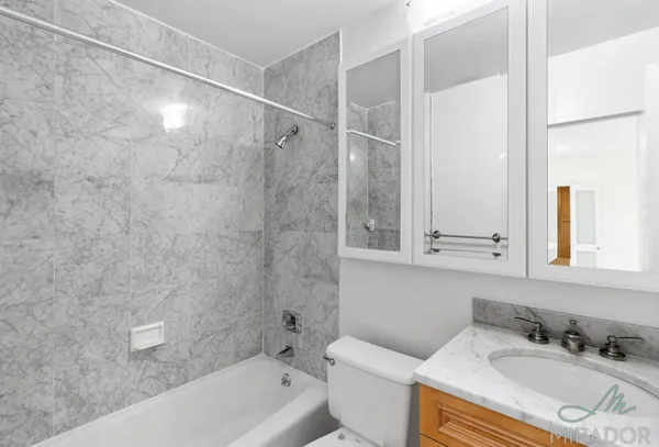 $6,000 | 145 West 67th Street, Unit 40J | Upper West Side