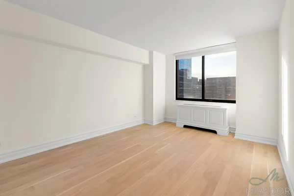 $6,000 | 145 West 67th Street, Unit 40J | Upper West Side