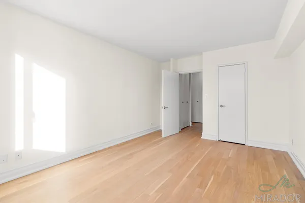 $6,000 | 145 West 67th Street, Unit 40J | Upper West Side