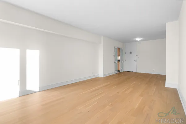 $6,000 | 145 West 67th Street, Unit 40J | Upper West Side