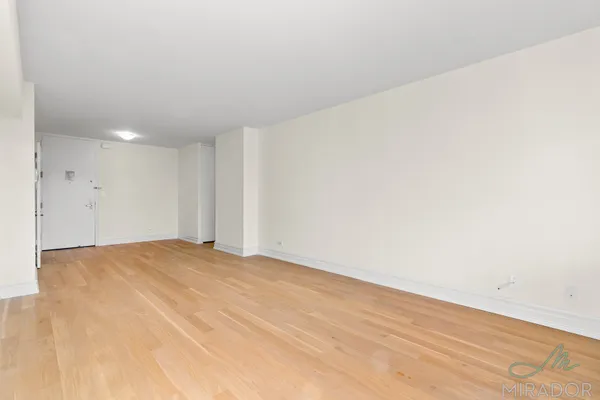 $6,000 | 145 West 67th Street, Unit 40J | Upper West Side