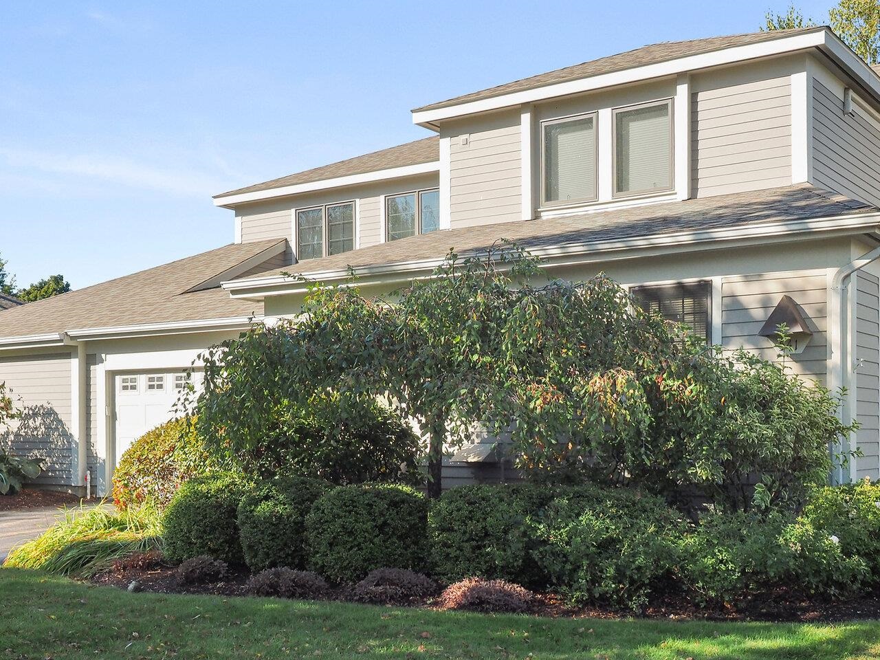 541 Golf Course Road South Burlington, VT 05403 - Photo 15 of 34