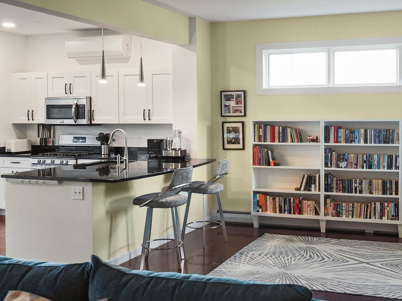 541 Golf Course Road South Burlington, VT 05403 - Photo 4 of 34