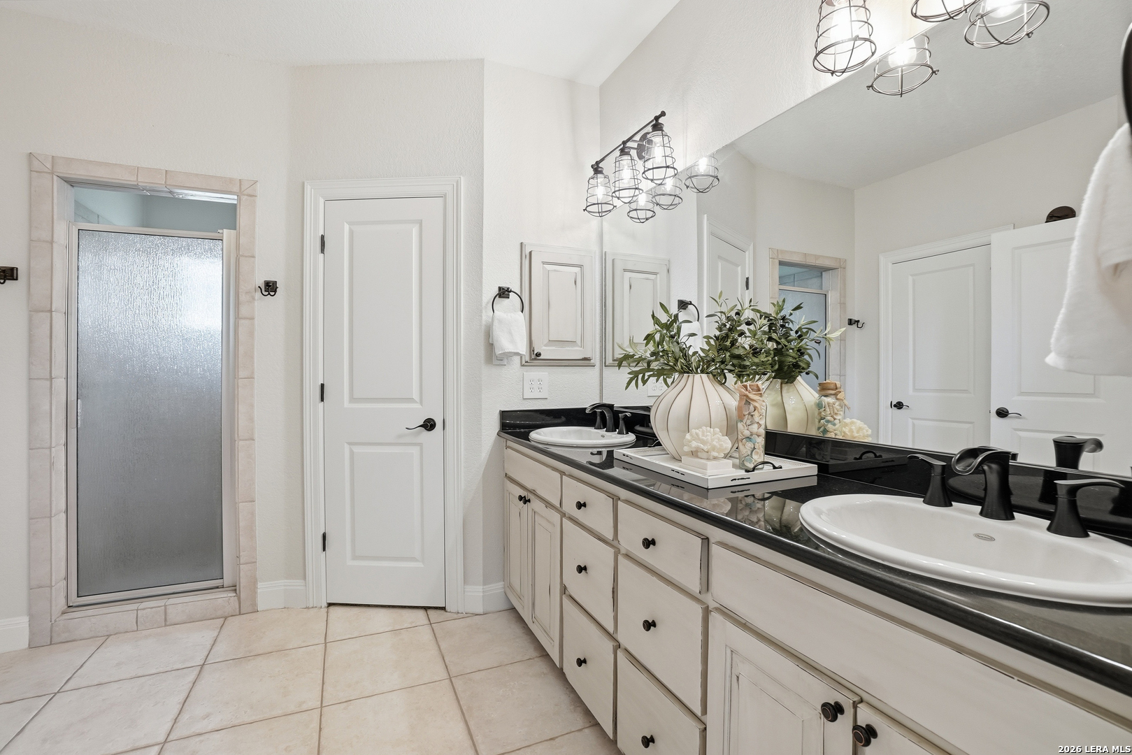 8 Walnut Grove Road Boerne, TX 78006 - Photo 19 of 50