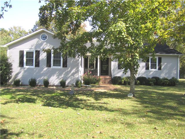 221 Robinhood Road Pulaski, TN 38478 - Photo 1 of 17 Welcome to 221 Robin Hood Road!