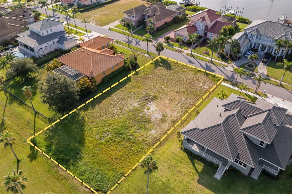 6436 Rubia Circle Apollo Beach, FL 33572 - Photo 11 of 16 an aerial view of residential houses with outdoor space