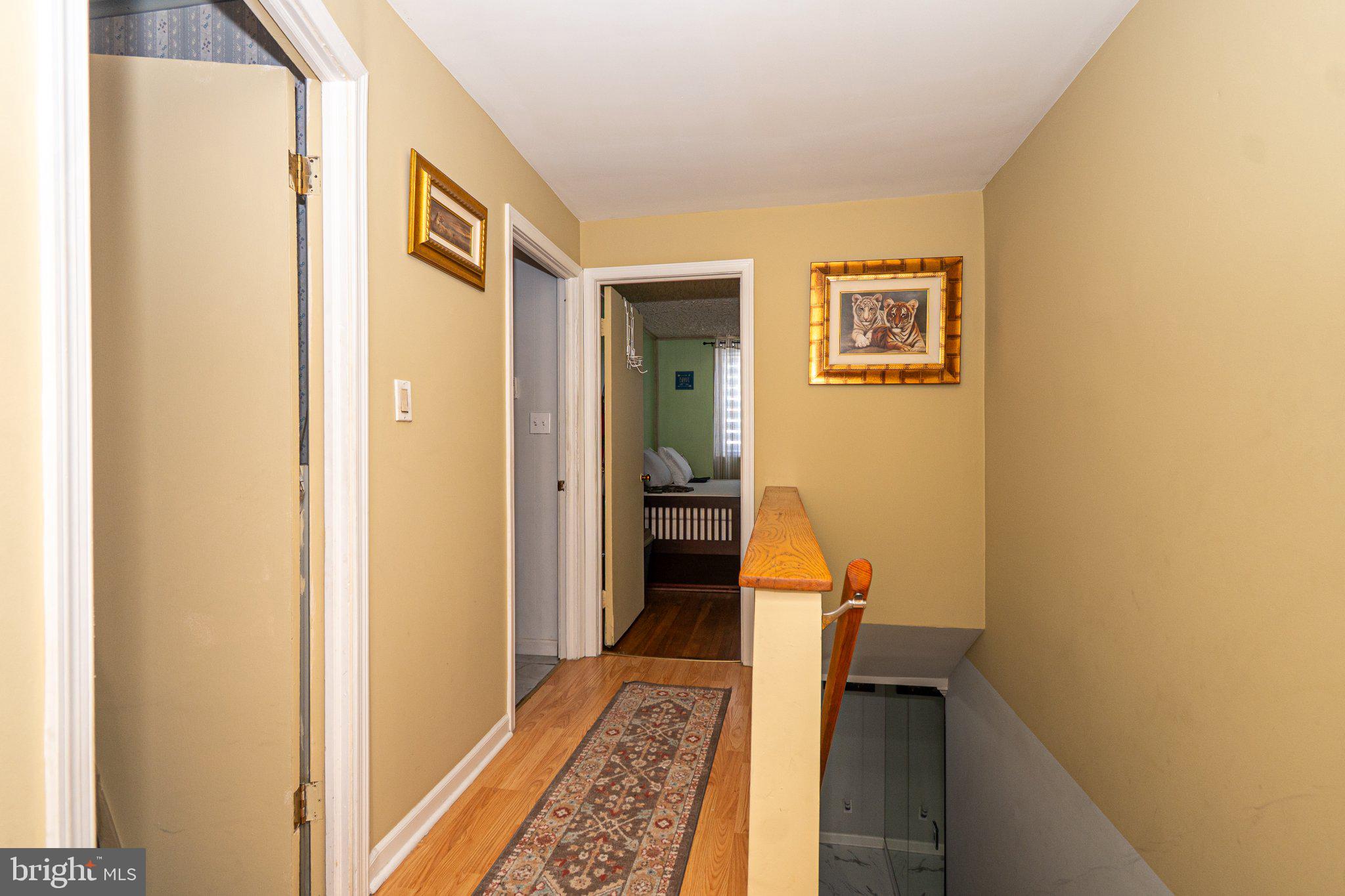 2929 Mallview Road Baltimore, MD 21230 - Photo 16 of 35 Inviting hallway with warm tones.