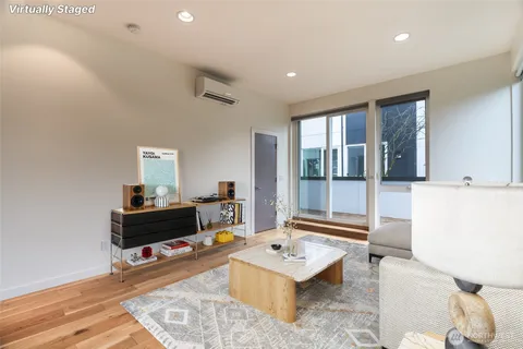 $769,500 | 612 North 45th Street, Unit C, Seattle, WA 98103