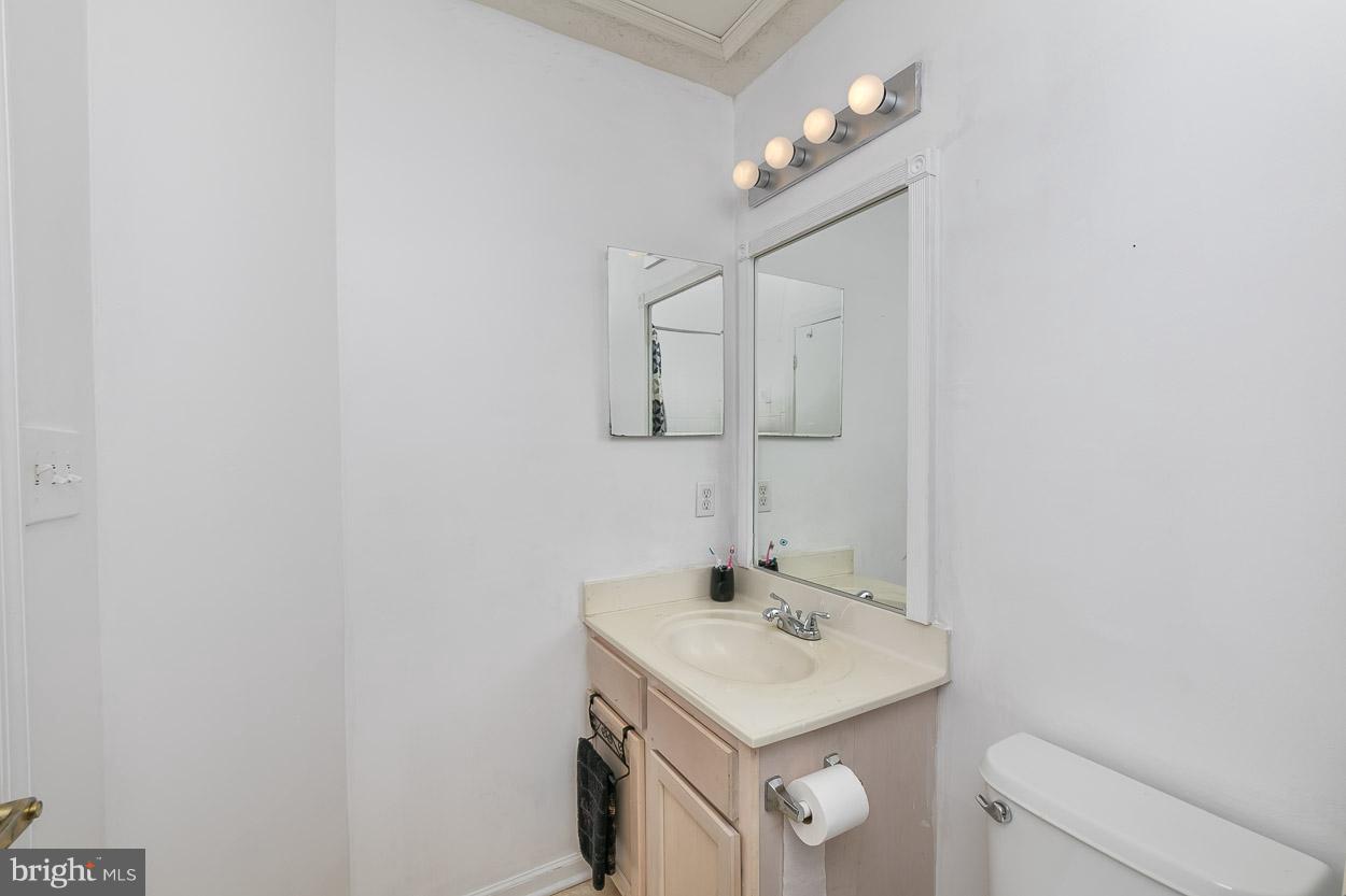 7614 Gladstone Road Baltimore, MD 21244 - Photo 16 of 23 Bath