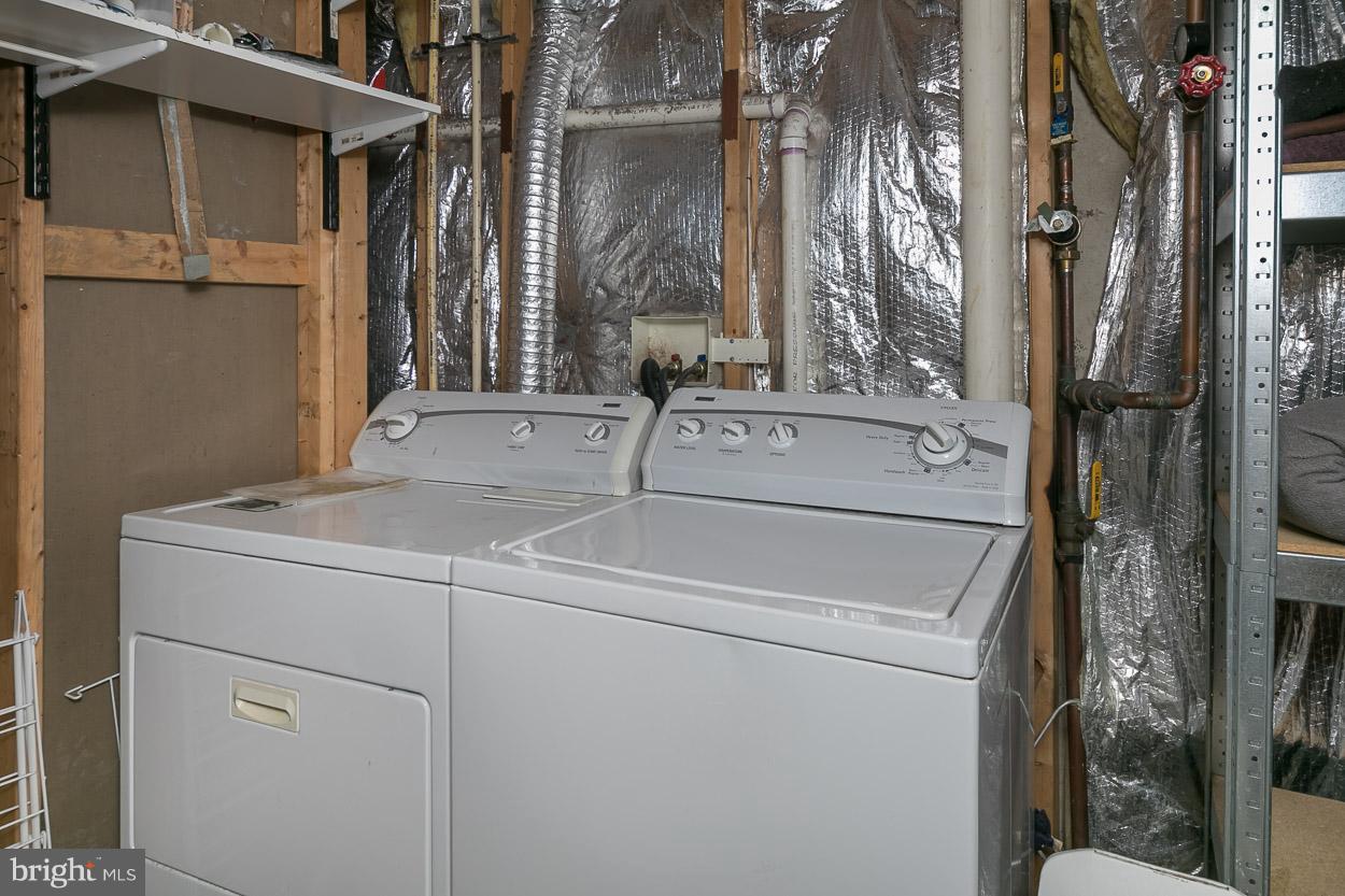 7614 Gladstone Road Baltimore, MD 21244 - Photo 22 of 23 Laundry Room