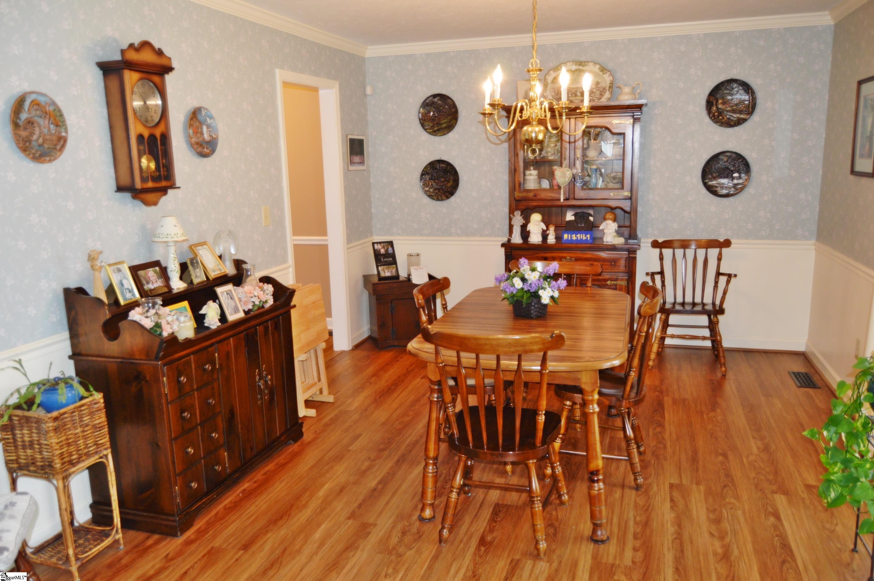 309 Cobblestone Road Greenville, SC 29615 - Photo 13 of 33 Gallery Image 13