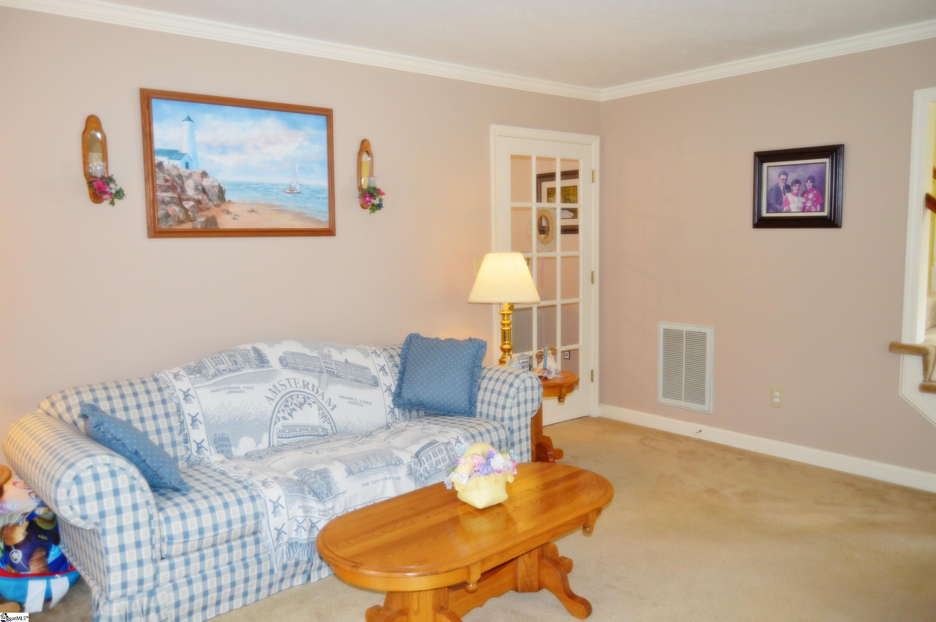 309 Cobblestone Road Greenville, SC 29615 - Photo 16 of 33 Gallery Image 16