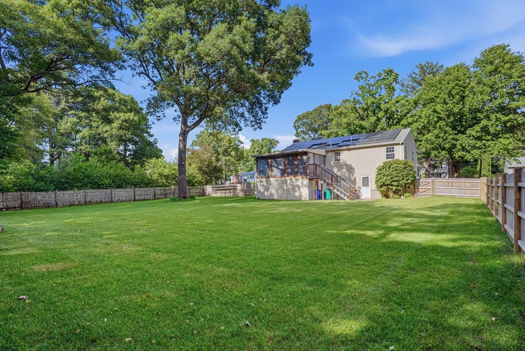 44 Tomlinson Road Attleboro, MA 02703 - Photo 34 of 35