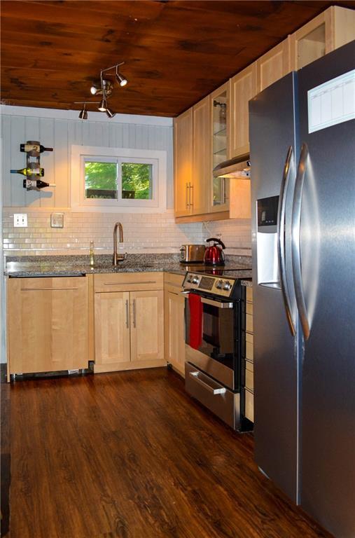 54 Forest Avenue Windham, ME 04062 - Photo 12 of 18 Photo