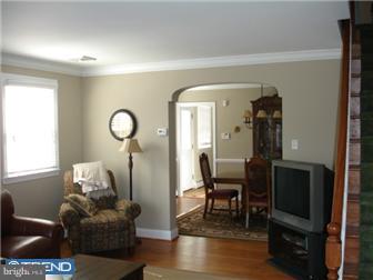 860 Medway Road Philadelphia, PA 19115 - Photo 4 of 12