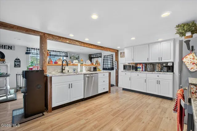 $369,900 | 3078 Highway 7, Pittstown, NY 12094