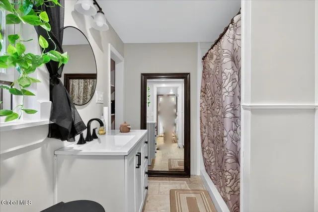 $369,900 | 3078 Highway 7, Pittstown, NY 12094