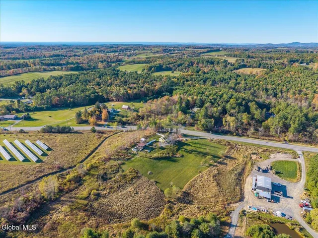 $369,900 | 3078 Highway 7, Pittstown, NY 12094