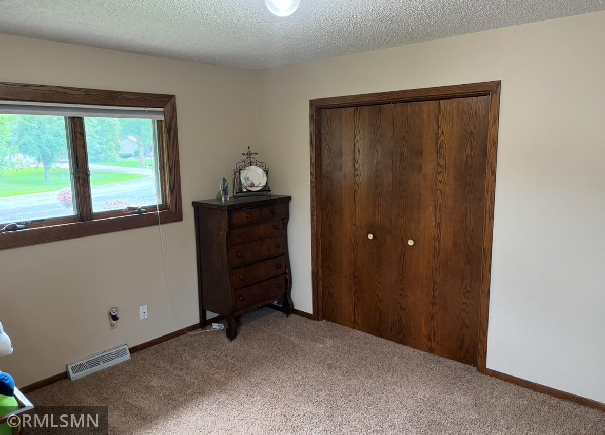 205 Wacker Drive Glencoe, MN 55336 - Photo 16 of 39