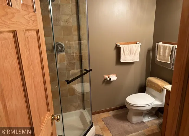 $399,000 | 205 Wacker Drive, Glencoe, MN 55336