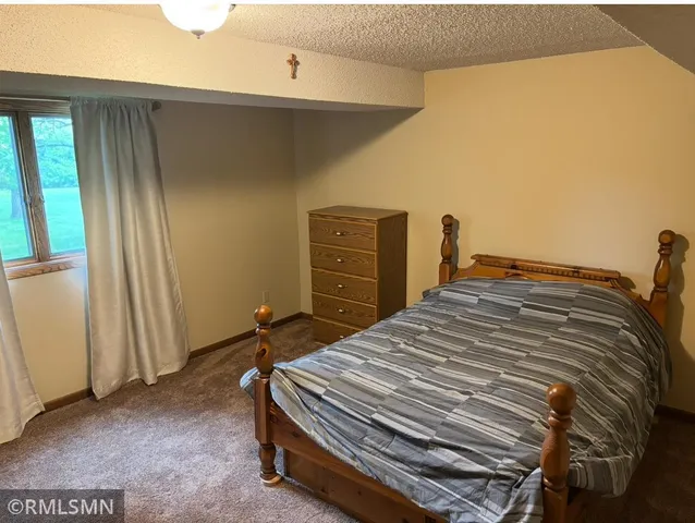 $399,000 | 205 Wacker Drive, Glencoe, MN 55336