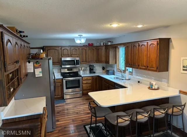 $399,000 | 205 Wacker Drive, Glencoe, MN 55336