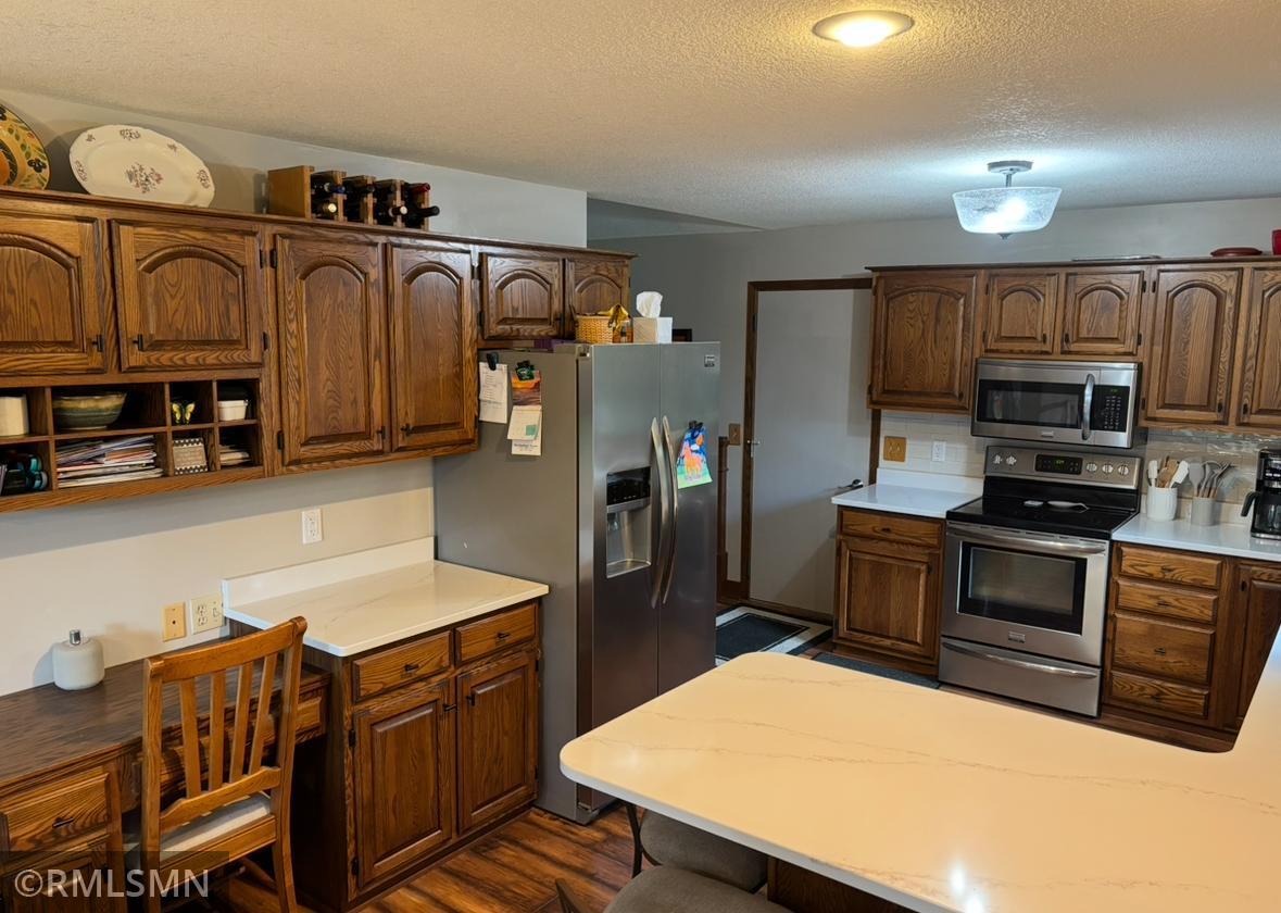 205 Wacker Drive Glencoe, MN 55336 - Photo 6 of 39