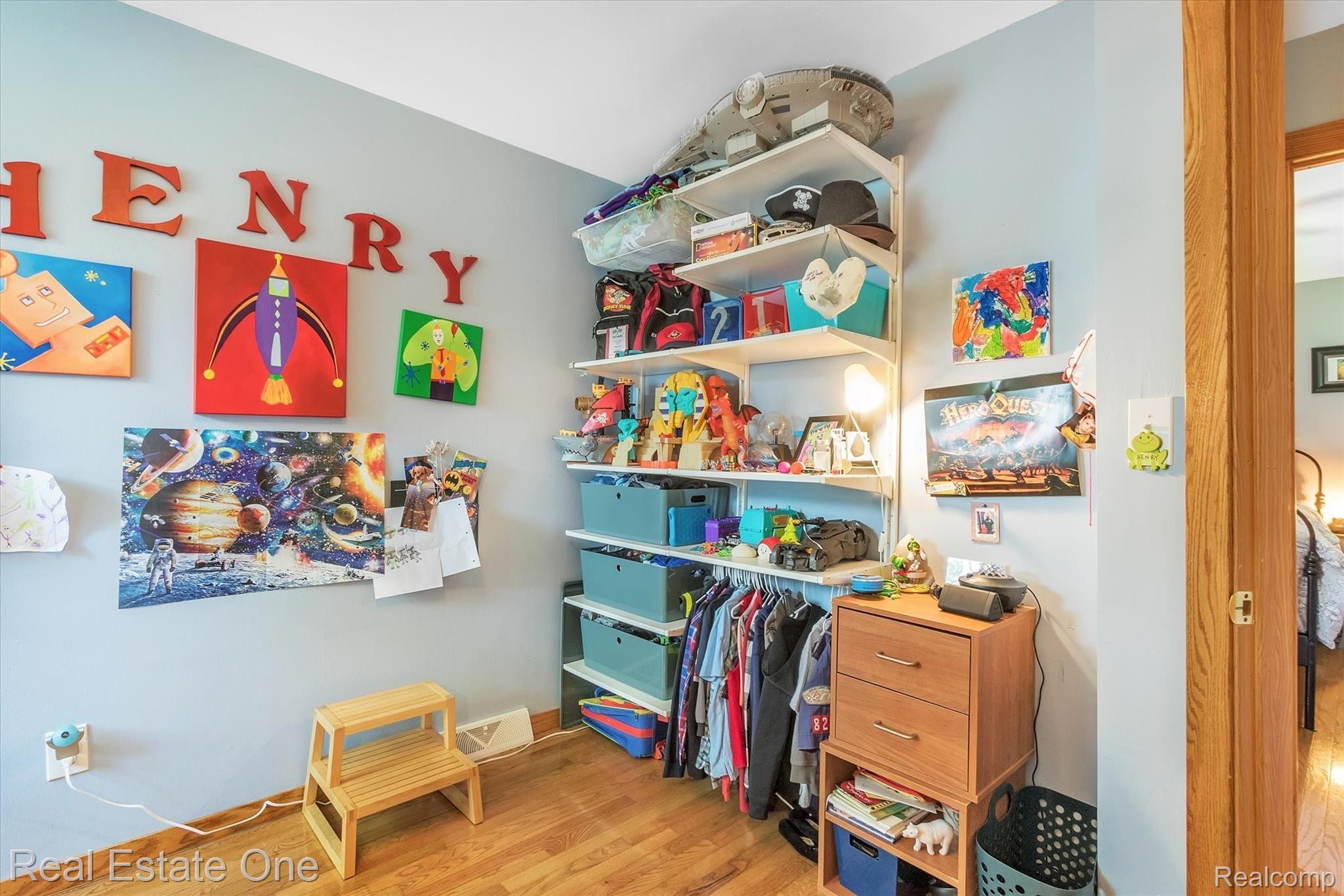 26110 King Road Romulus, MI 48174 - Photo 26 of 52 26-26110-King-Rd-WindowStill-Real-Estate-Photography-26.jpg