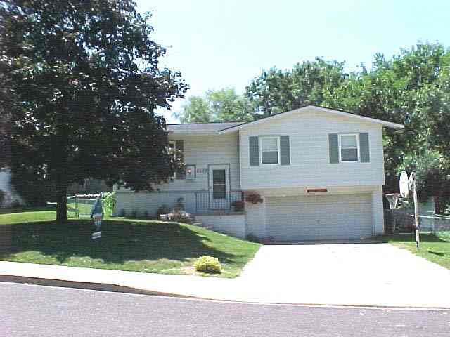 6139 North Hamilton Road Peoria, IL 61614 - Photo 1 of 8 Gallery Image 1