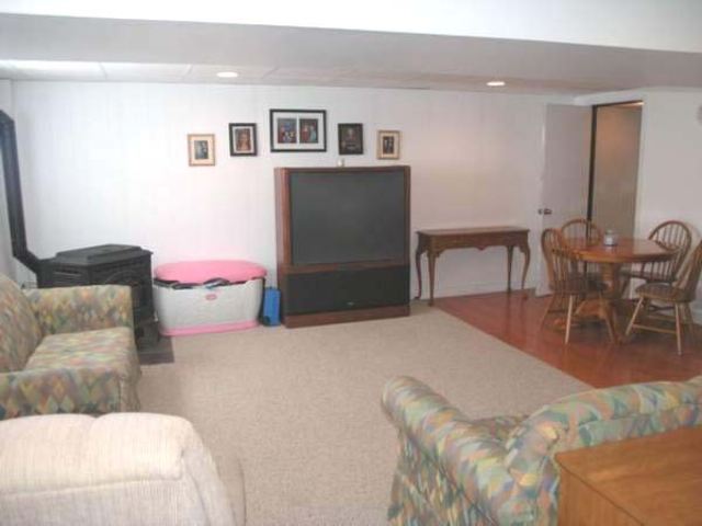 6139 North Hamilton Road Peoria, IL 61614 - Photo 8 of 8 Gallery Image 8