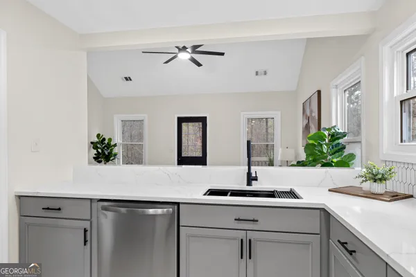 $334,999 | 291 Logans Drive Southeast, Milledgeville, GA 31061