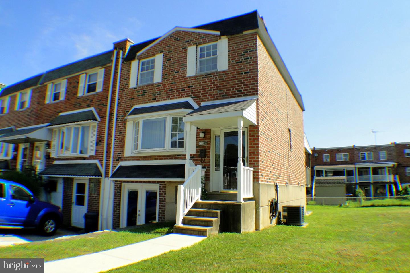 3072 Secane Place Philadelphia, PA 19154 - Photo 1 of 28