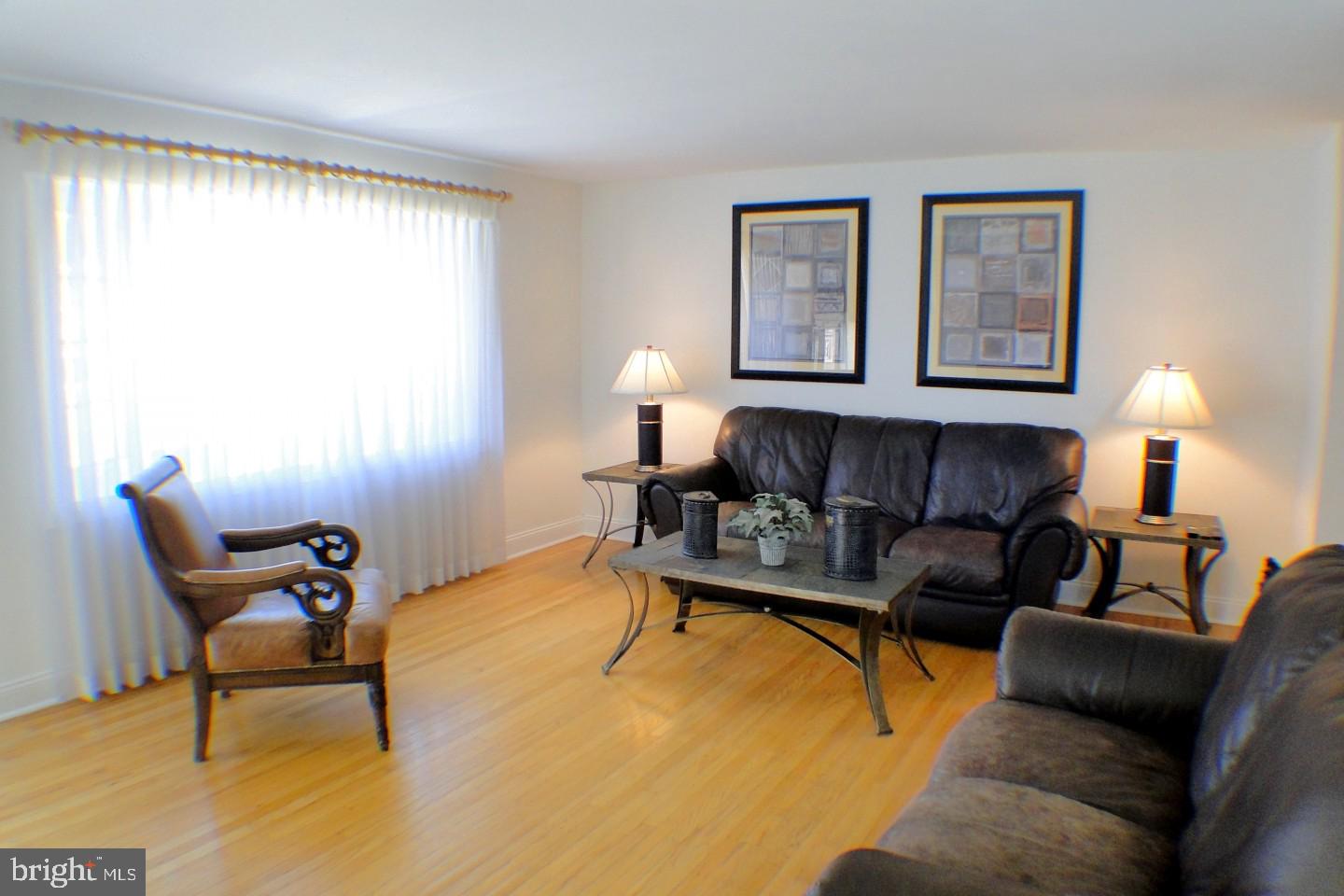3072 Secane Place Philadelphia, PA 19154 - Photo 7 of 28