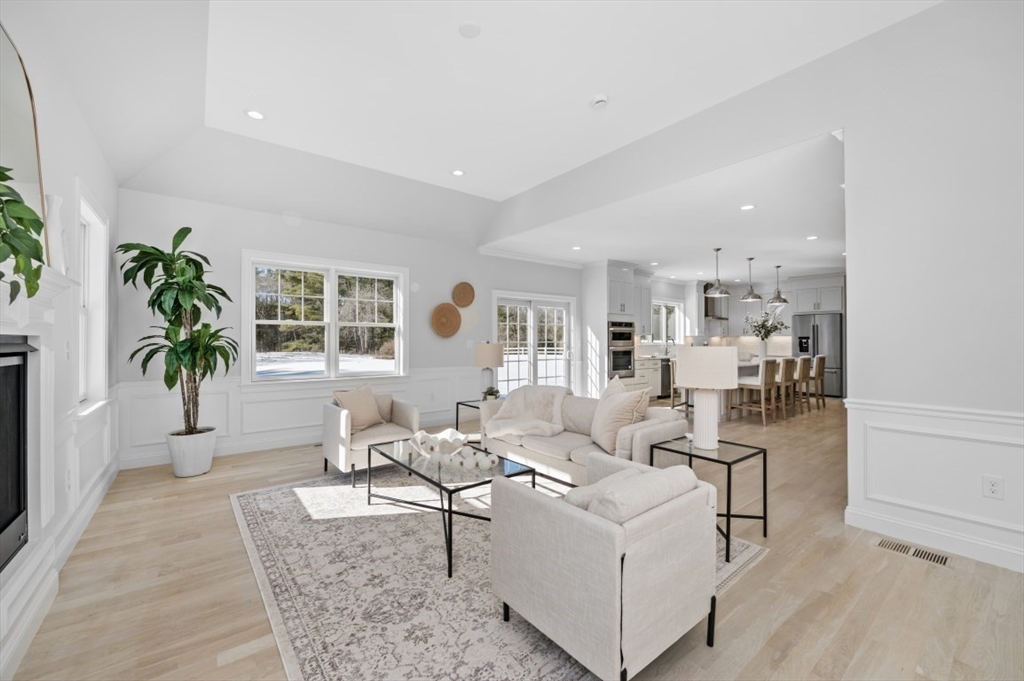 395 Central Street, Unit LOT 7C Georgetown, MA 01833 - Photo 9 of 42 Gallery Image 9