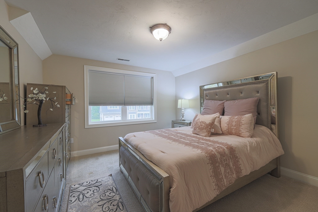 61 Tamarack Road Dracut, MA 01826 - Photo 24 of 42 Gallery Image 24
