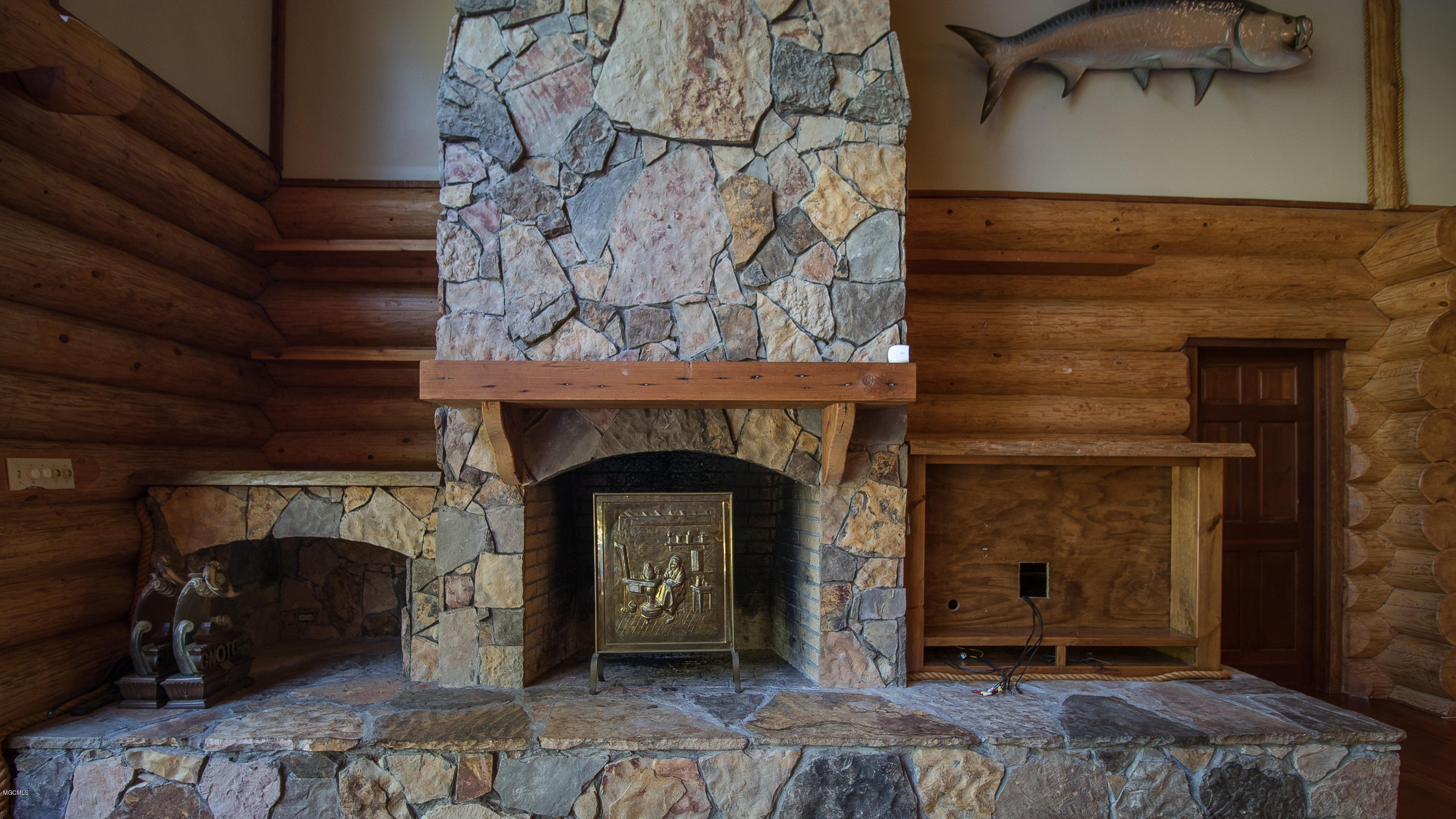 7190 Paradise Road Kiln, MS 39556 - Photo 16 of 67 7190 Paradise Fireplace