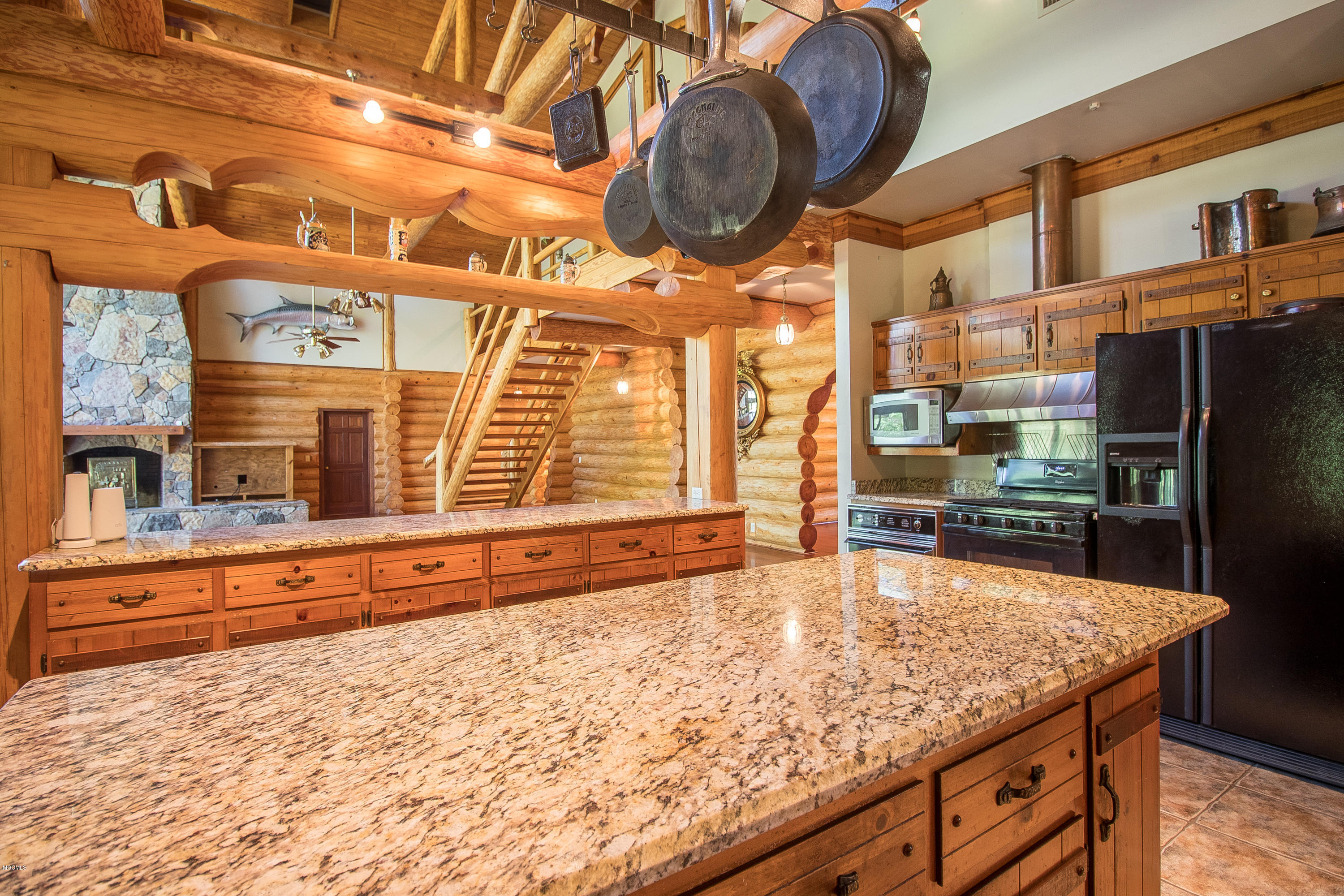 7190 Paradise Road Kiln, MS 39556 - Photo 20 of 67 7190 Paradise Kitchen 3