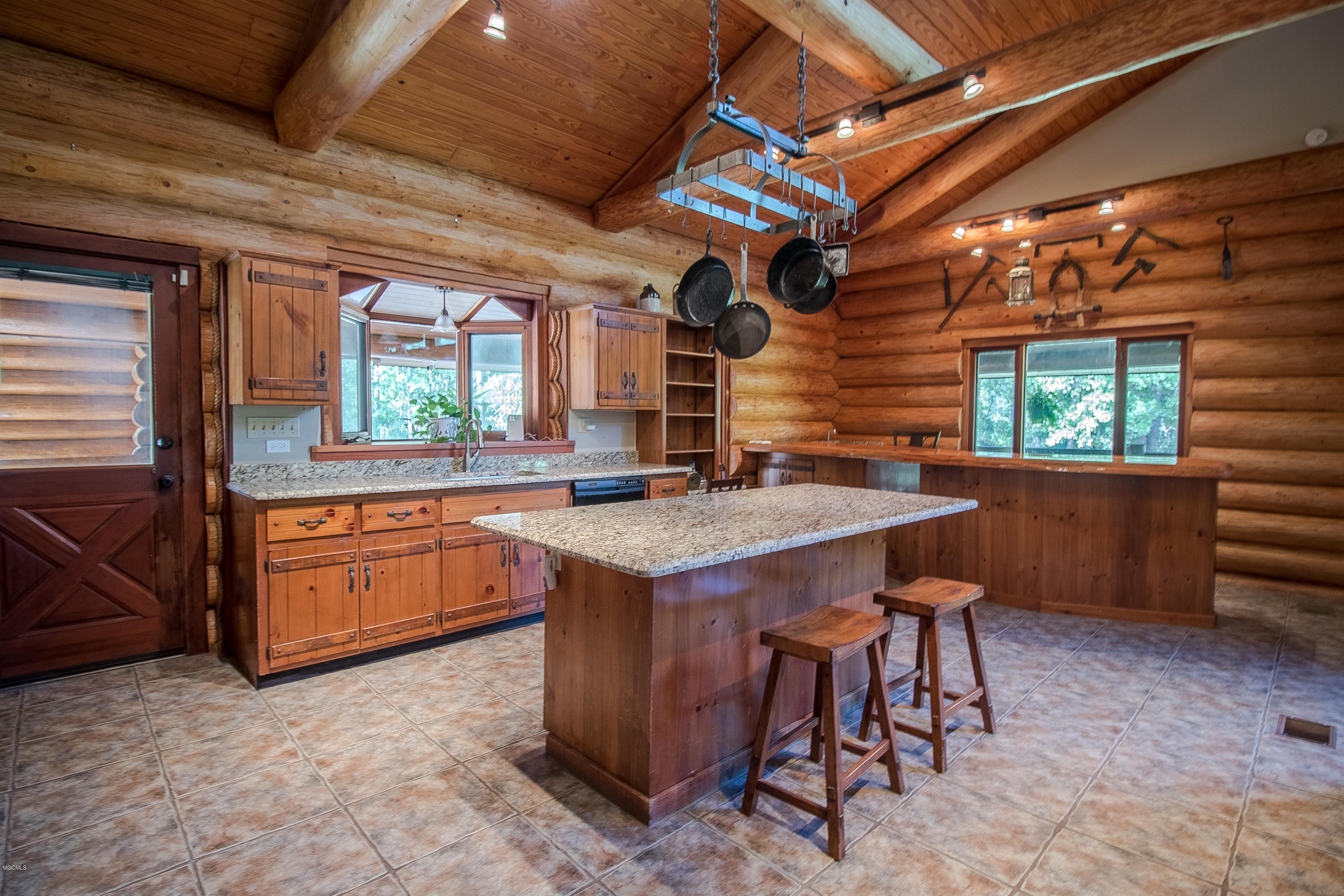 7190 Paradise Road Kiln, MS 39556 - Photo 21 of 67 7190 Paradise Kitchen 4